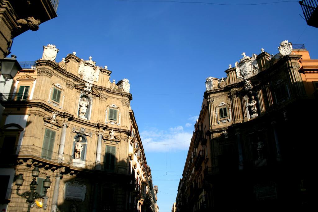 La Casetta Del Turista Palermo Bagian luar foto